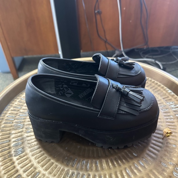 TUK tassel loafer - Picture 2 of 6